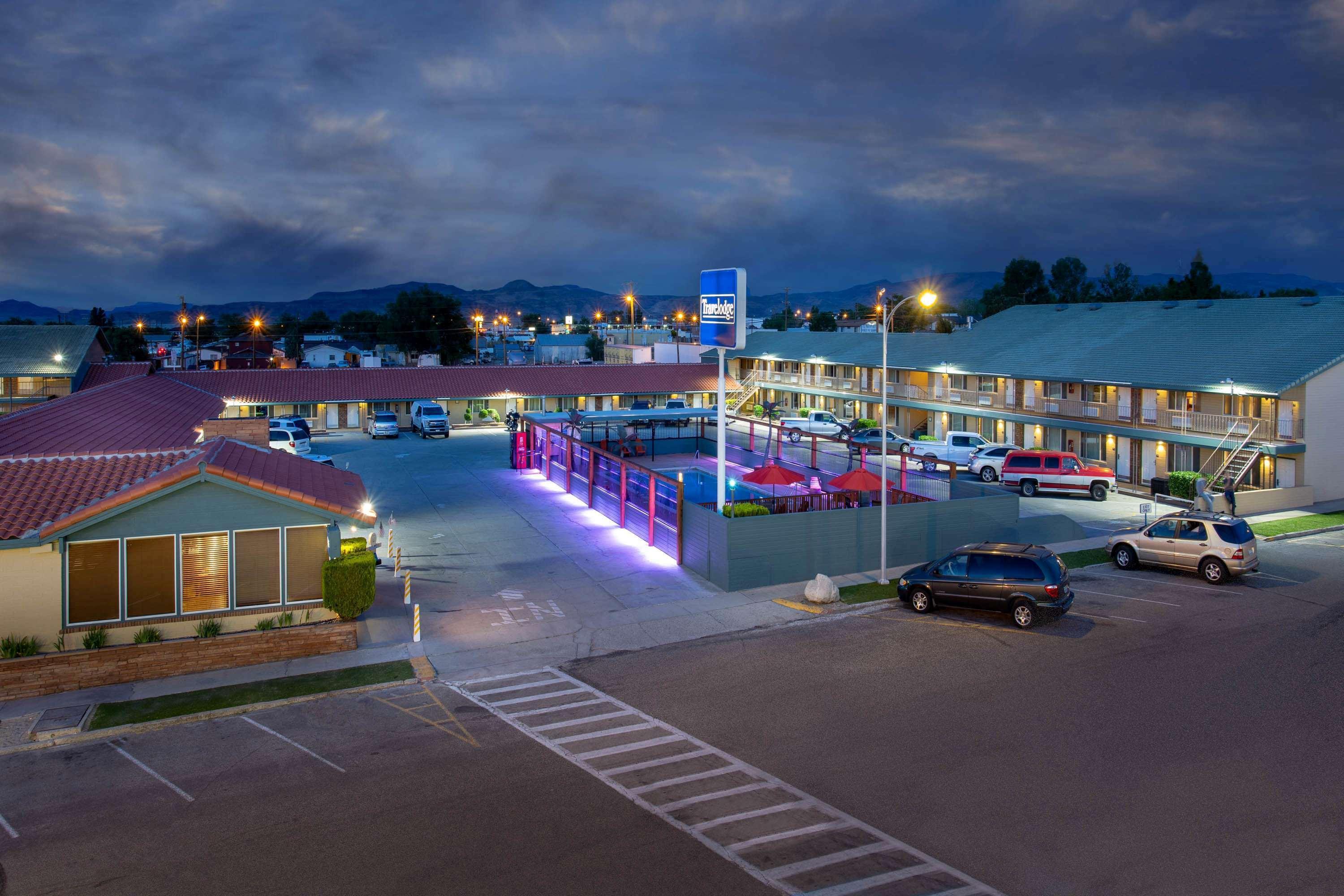 ทราเวลลอดจ์ บาย วินด์แฮม ฮอว์ทอร์น Motel ฮอร์ธอร์น ภายนอก รูปภาพ